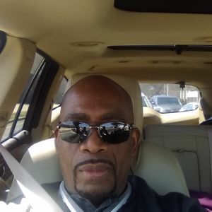 Meet your Posher, Ronald